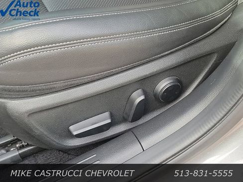 Used 2025 Genesis G70 2.5T AWD/4WD image 24