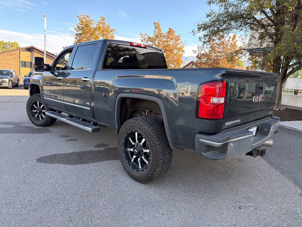 Used 2017 GMC Sierra 2500 SLT w/ Duramax Plus Package AWD/4WD image 13