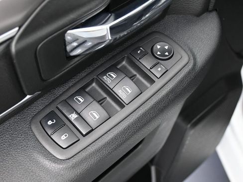 Used 2024 RAM 1500 Classic Warlock image 16