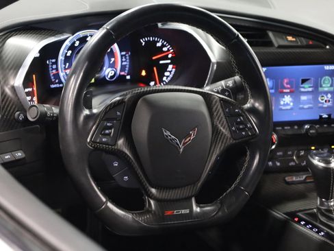 Used 2017 Chevrolet Corvette Z06 image 29