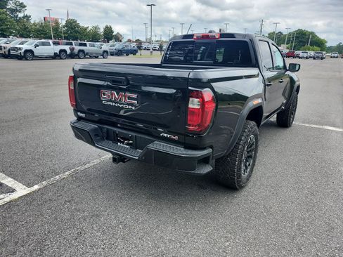 New 2026 GMC Canyon AT4 w/ AT4 Premium Package AWD/4WD image 3