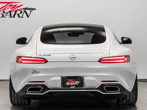 Used 2017 Mercedes-Benz AMG GT Coupe image 4