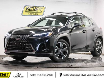 Used 2025 Lexus UX 300h FWD w/ Accessory Package (Z2)