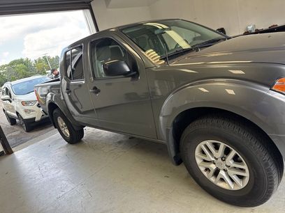 Used 2021 Nissan Frontier SV