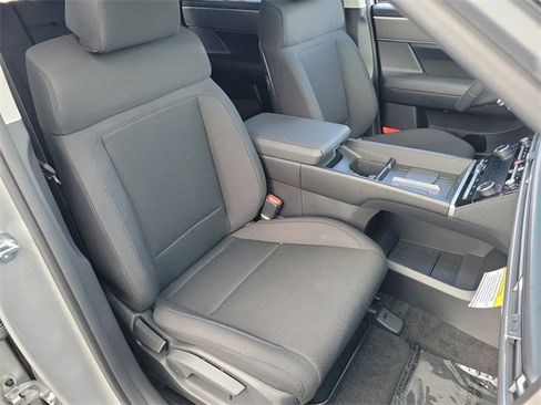 New 2026 Hyundai Santa Fe SE image 17