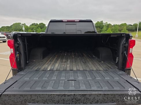 Used 2022 Chevrolet Silverado 1500 High Country w/ LPO, Dark Essentials Package AWD/4WD image 27