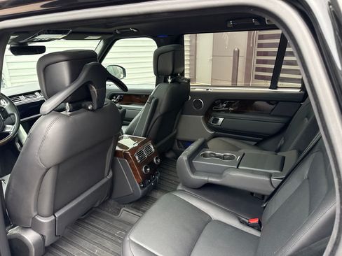 Used 2018 Land Rover Range Rover Long Wheelbase Supercharged AWD/4WD image 10