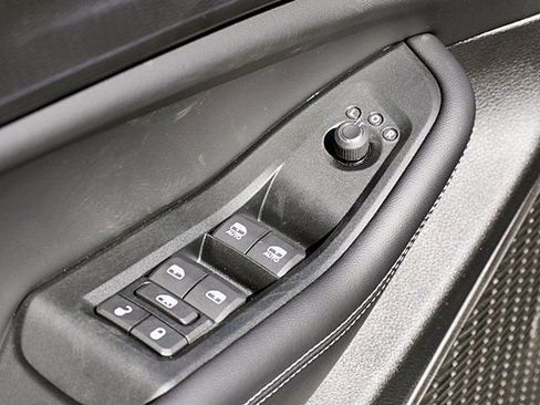 New 2024 Jeep Grand Cherokee Laredo AWD/4WD image 27