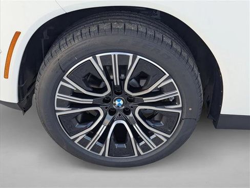 New 2026 BMW X3 xDrive30 w/ Premium Package image 9
