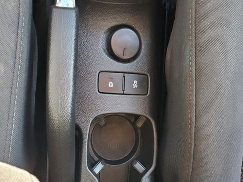 Used 2013 Chevrolet Sonic LT image 26