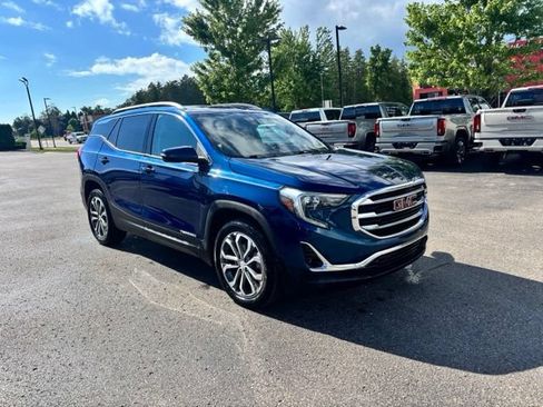 Used 2020 GMC Terrain SLT w/ Preferred Package AWD/4WD image 4