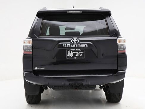 Used 2024 Toyota 4Runner SR5 Premium image 9