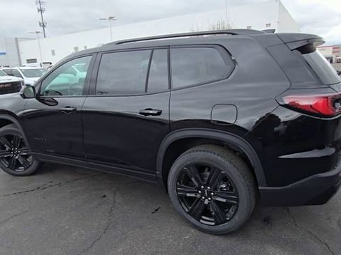 Certified 2025 GMC Acadia Elevation w/ Elevation Premium Package image 6