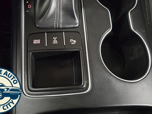 Used 2019 Kia Sorento S AWD/4WD image 18
