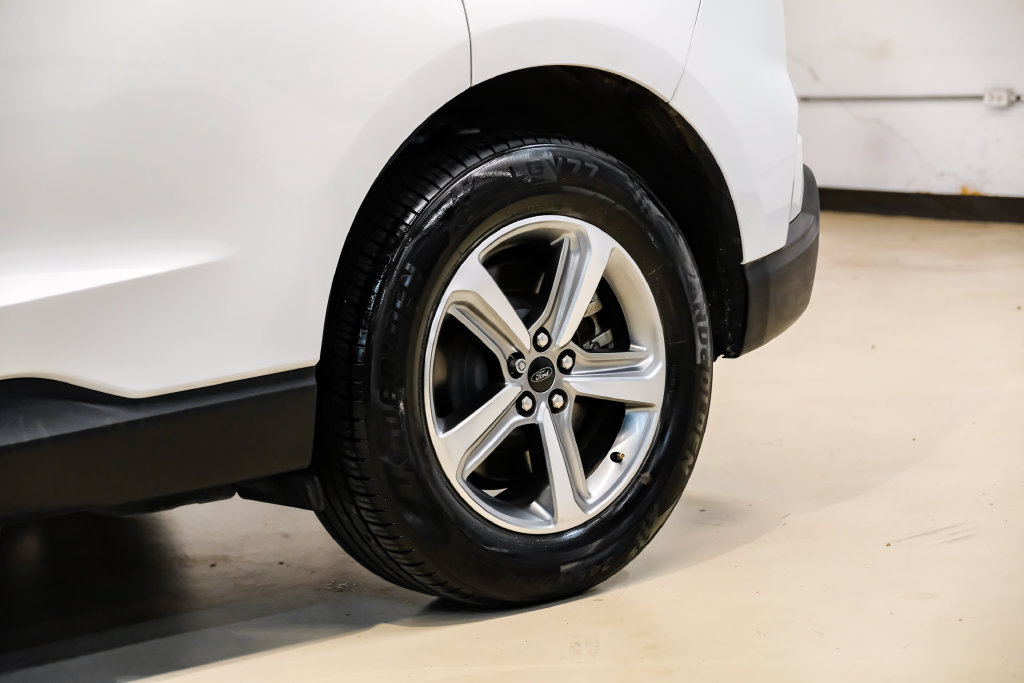 Used 2024 Ford Edge SEL w/ Convenience Package AWD/4WD image 53