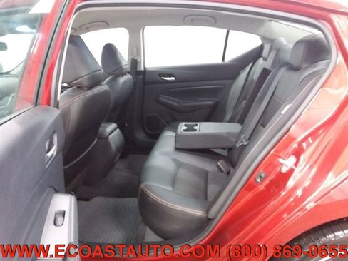 Used 2020 Nissan Altima 2.5 SR image 12