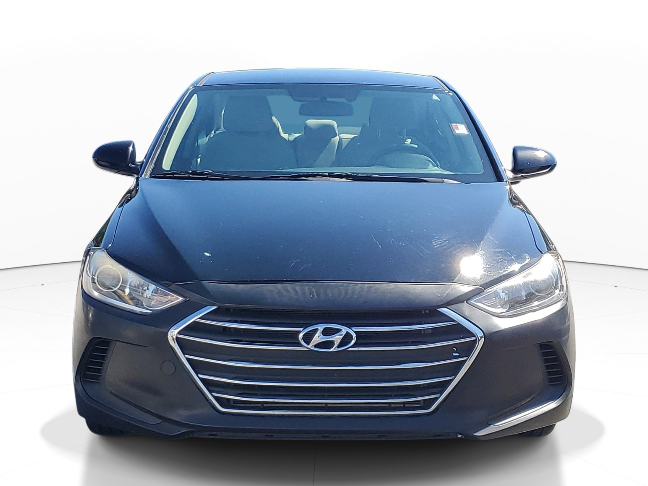 Used 2017 Hyundai Elantra SE FWD image 2