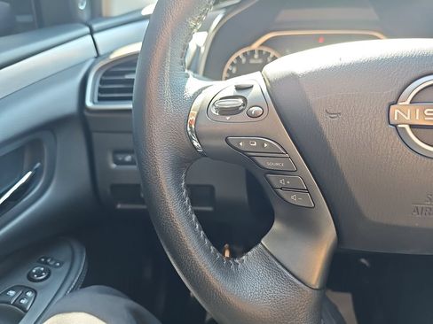 Used 2024 Nissan Murano SV FWD image 21