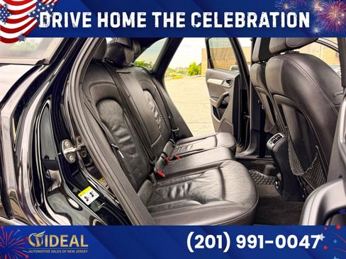 Used 2018 Audi Q3 2.0T Premium w/ Convenience Package AWD/4WD image 18