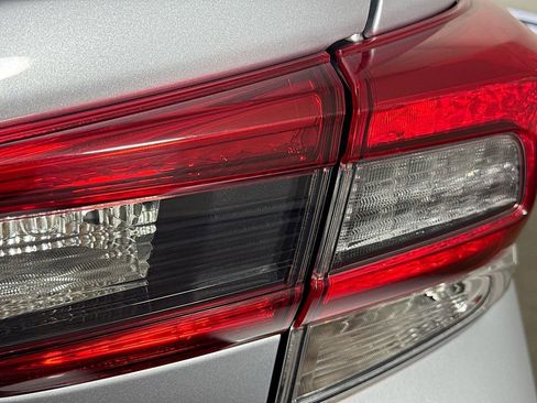 Used 2021 Subaru Crosstrek 2.0i AWD/4WD image 30