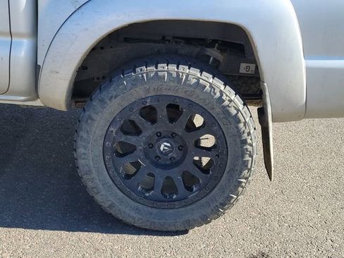 Used 2013 Toyota Tacoma 4x4 Double Cab w/ TRD Off-Road Pkg image 15