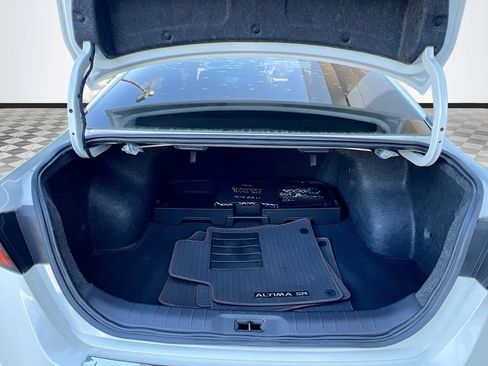 Used 2023 Nissan Altima 2.0 SR image 27
