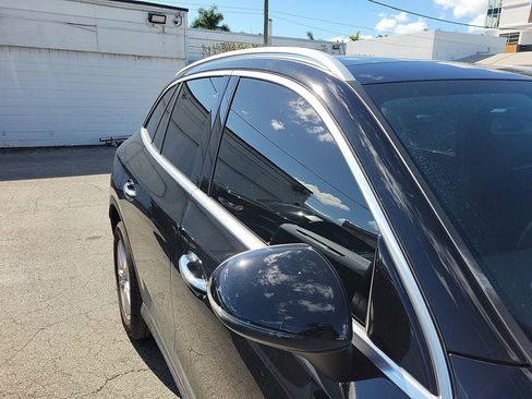 Used 2025 Mercedes-Benz GLC 300 image 11