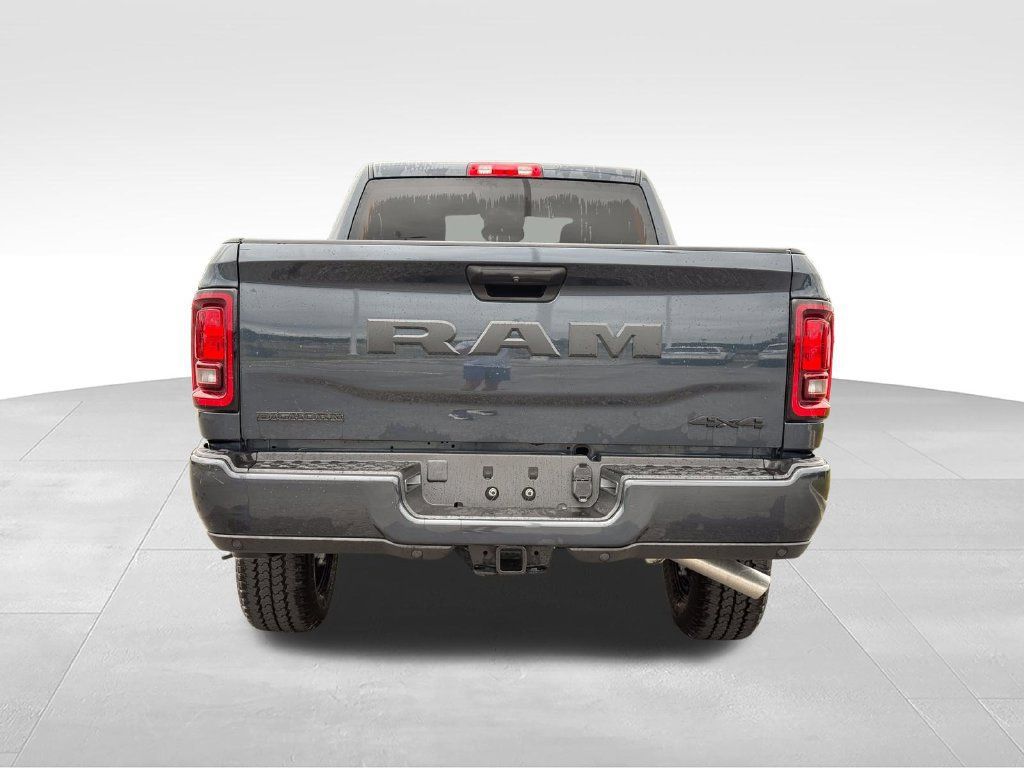New 2026 RAM 2500 Big Horn AWD/4WD image 4