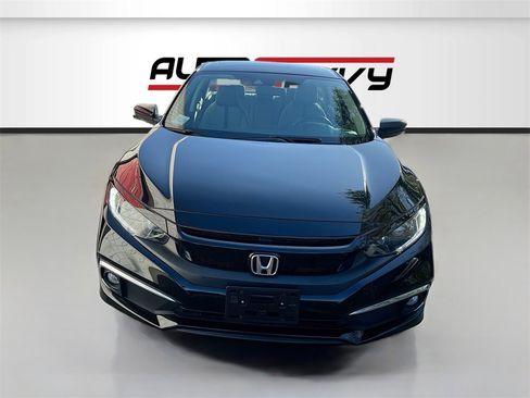 Used 2019 Honda Civic EX image 2