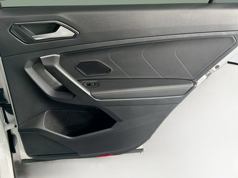 Used 2024 Volkswagen Tiguan SE R-Line FWD image 25