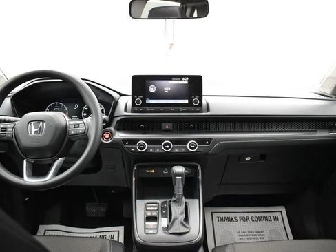 Used 2025 Honda CR-V EX image 19