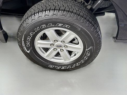 Used 2022 Ford F150 XLT w/ Equipment Group 301A Mid AWD/4WD image 28