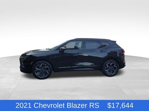 Used 2021 Chevrolet Blazer RS FWD image 2