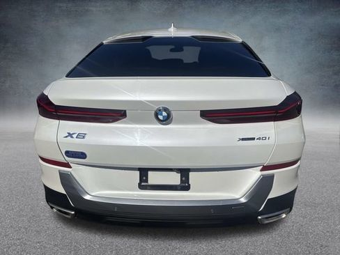 Used 2022 BMW X6 xDrive40i image 4