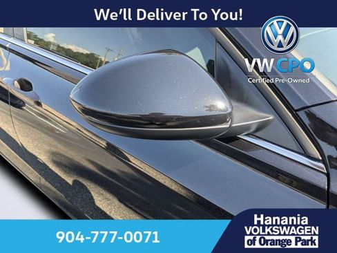 Certified 2025 Volkswagen Jetta SE FWD image 11
