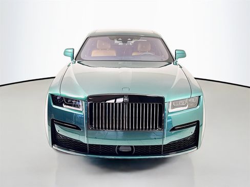 Certified 2024 Rolls-Royce Ghost Black Badge image 2