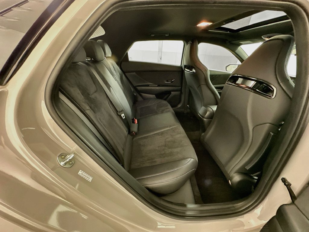 Certified 2023 Hyundai Elantra N FWD image 27