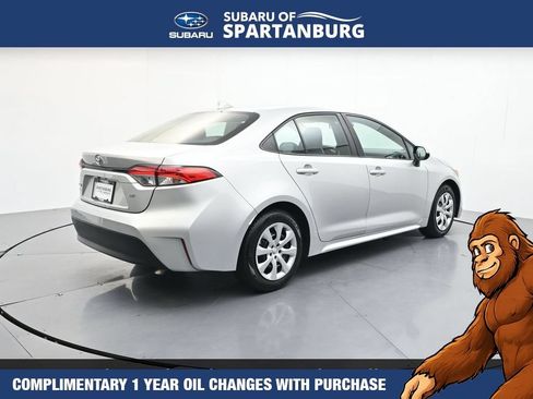 Used 2024 Toyota Corolla LE FWD image 8