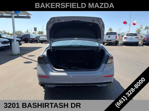 Used 2023 Honda Accord Touring image 10