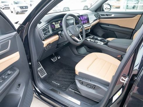 New 2026 Volkswagen Atlas Cross Sport SEL R-Line image 16