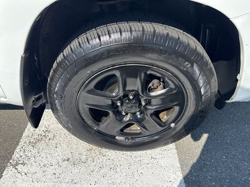 Used 2012 Toyota RAV4 4WD w/ Value Pkg image 12