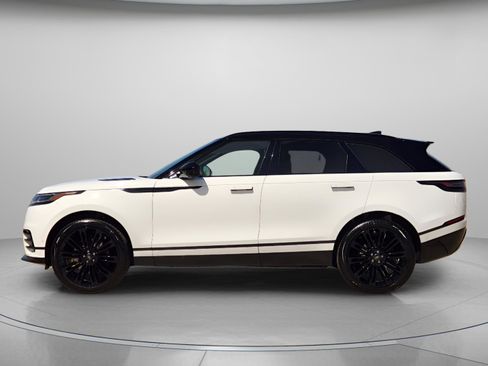 New 2026 Land Rover Range Rover Velar Dynamic SE image 2