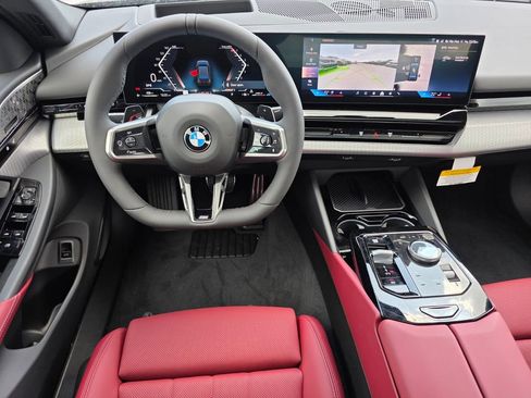 New 2026 BMW 530i w/ M Sport Package RWD image 11