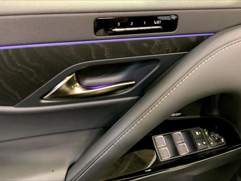 New 2026 Lexus LX 700h Luxury image 20