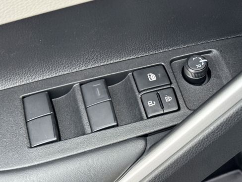 Certified 2026 Toyota Corolla Cross L image 13