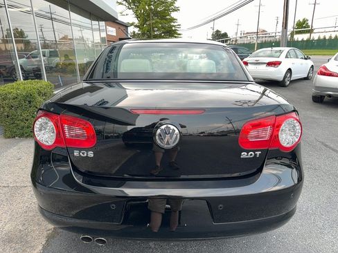 Used 2010 Volkswagen Eos Lux FWD image 23