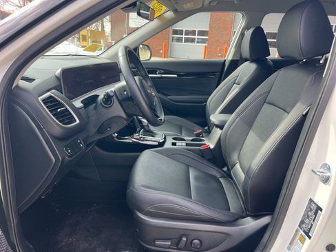 Certified 2025 Kia Seltos SX image 12
