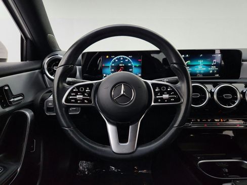 Used 2020 Mercedes-Benz A 220 image 20