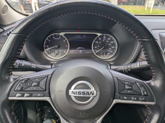 Used 2022 Nissan Sentra SR w/ Lighting Package FWD image 22