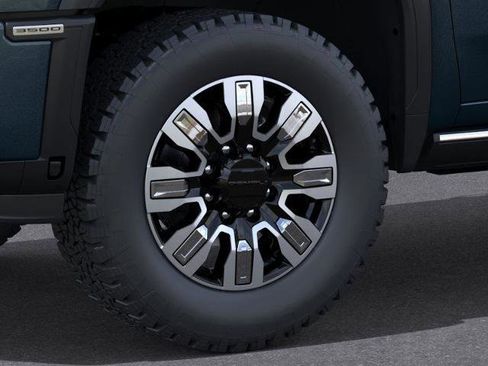 New 2026 GMC Sierra 3500 Denali w/ Denali Reserve Package AWD/4WD image 9